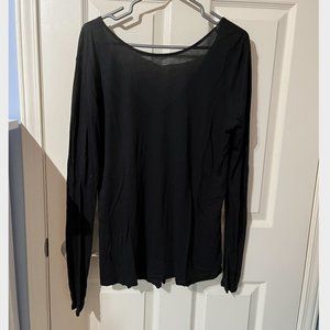 Lululemon black long sleeve with open back detail